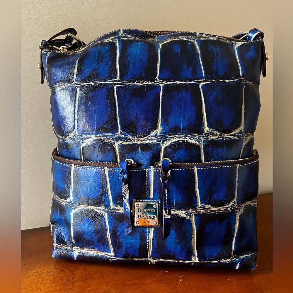 Genuine Leather Croc Embossed Cobolt Blue Bucket/Hobo/Shoulder Large bag.